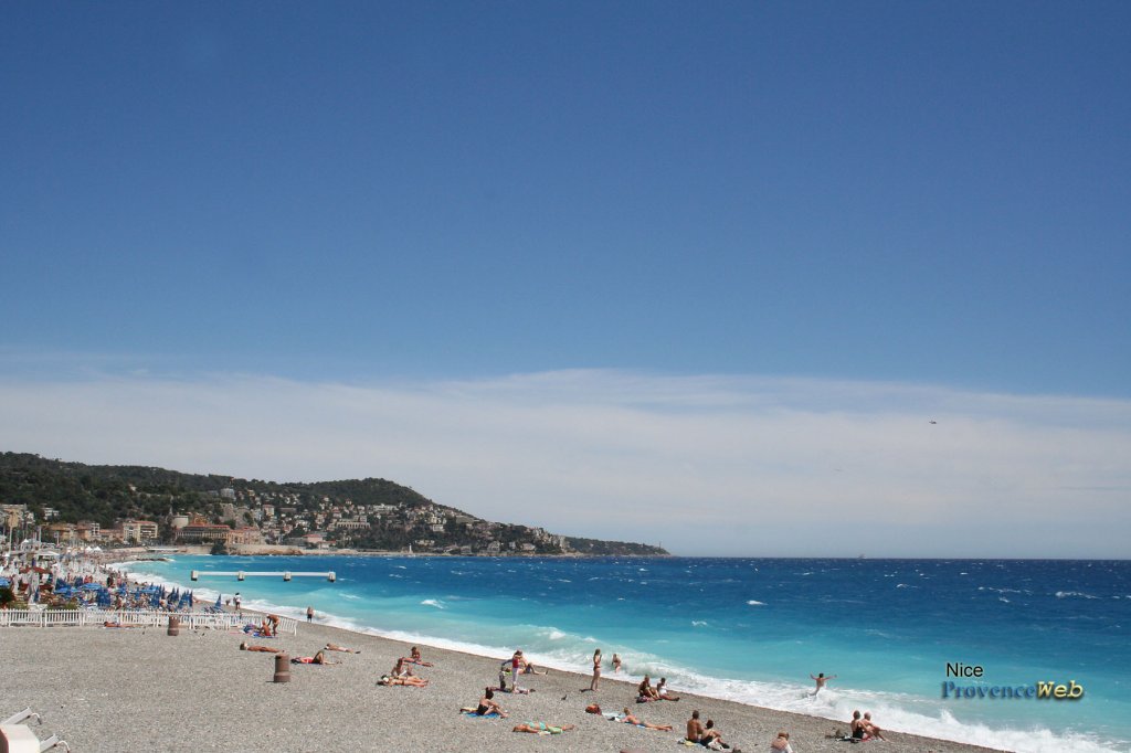 Plage &agrave; Nice.