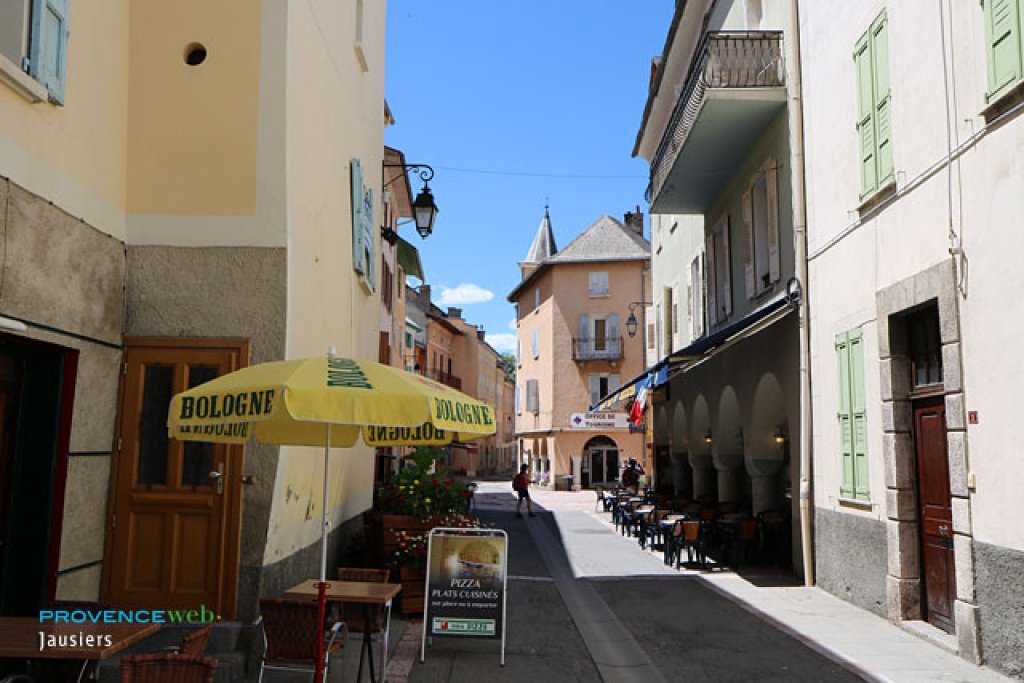 Jausiers.