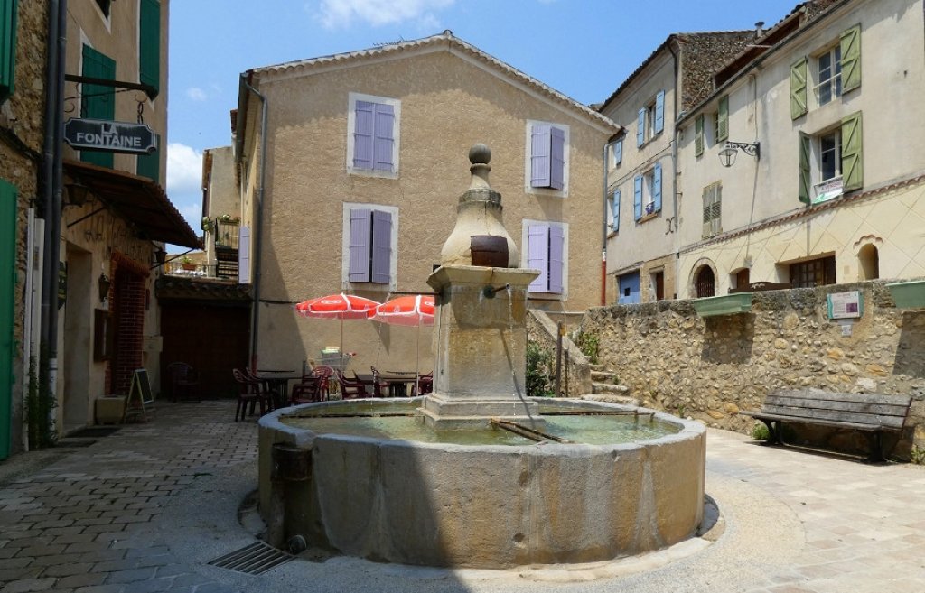 La Fontaine Saint Martin de Br&ocirc;mes.
