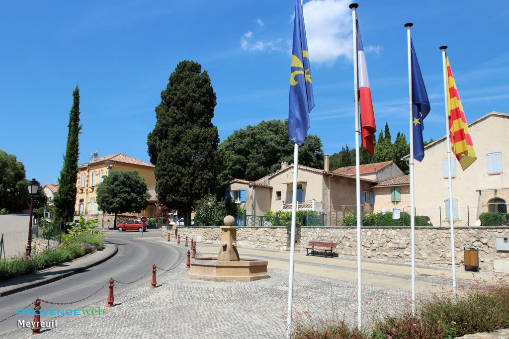 Le village de Meyreuil.