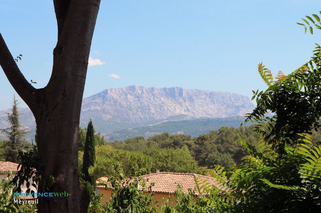 Montagne Sainte Victoire.