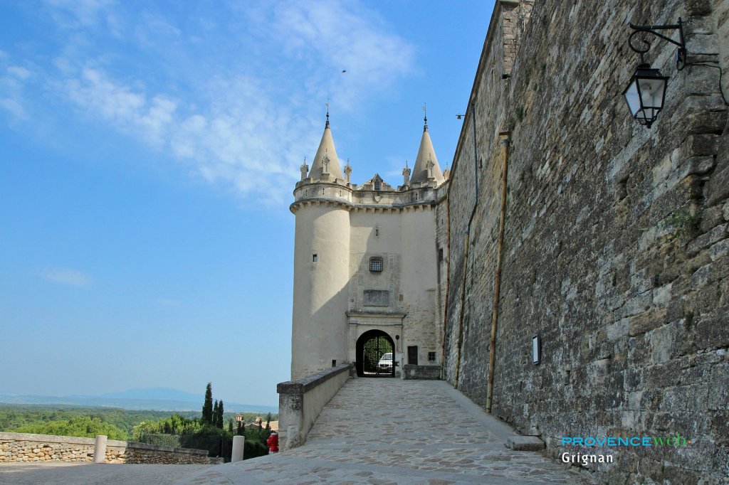 Ch&acirc;teau de Grignan.