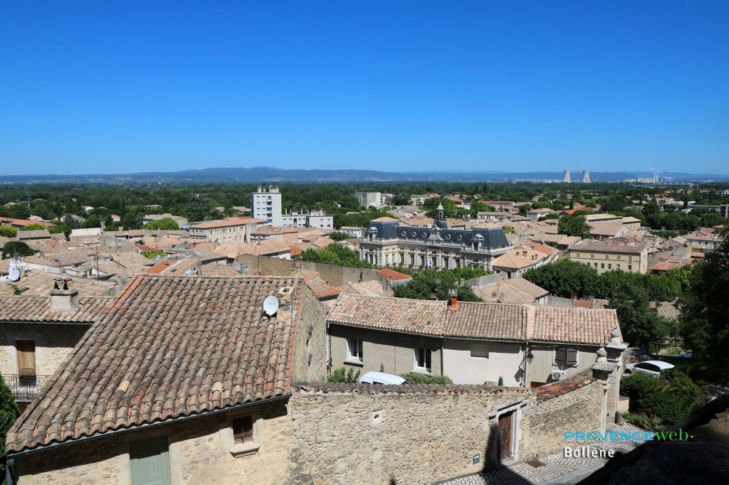 Village de Boll&egrave;ne.